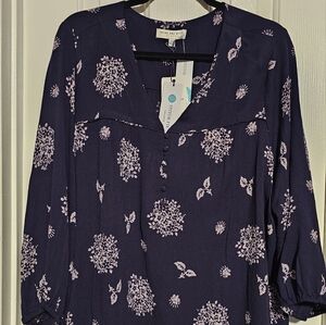 Skies Are Blue blouse